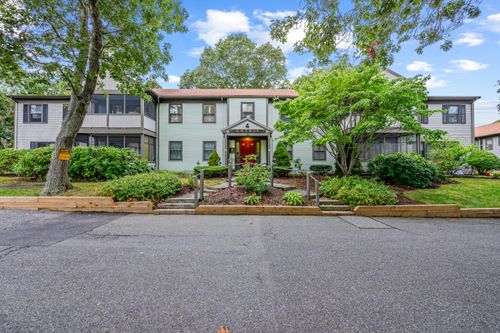 apt-4e-14 Harold Street, Harwich Port, MA, 02646 | Card Image