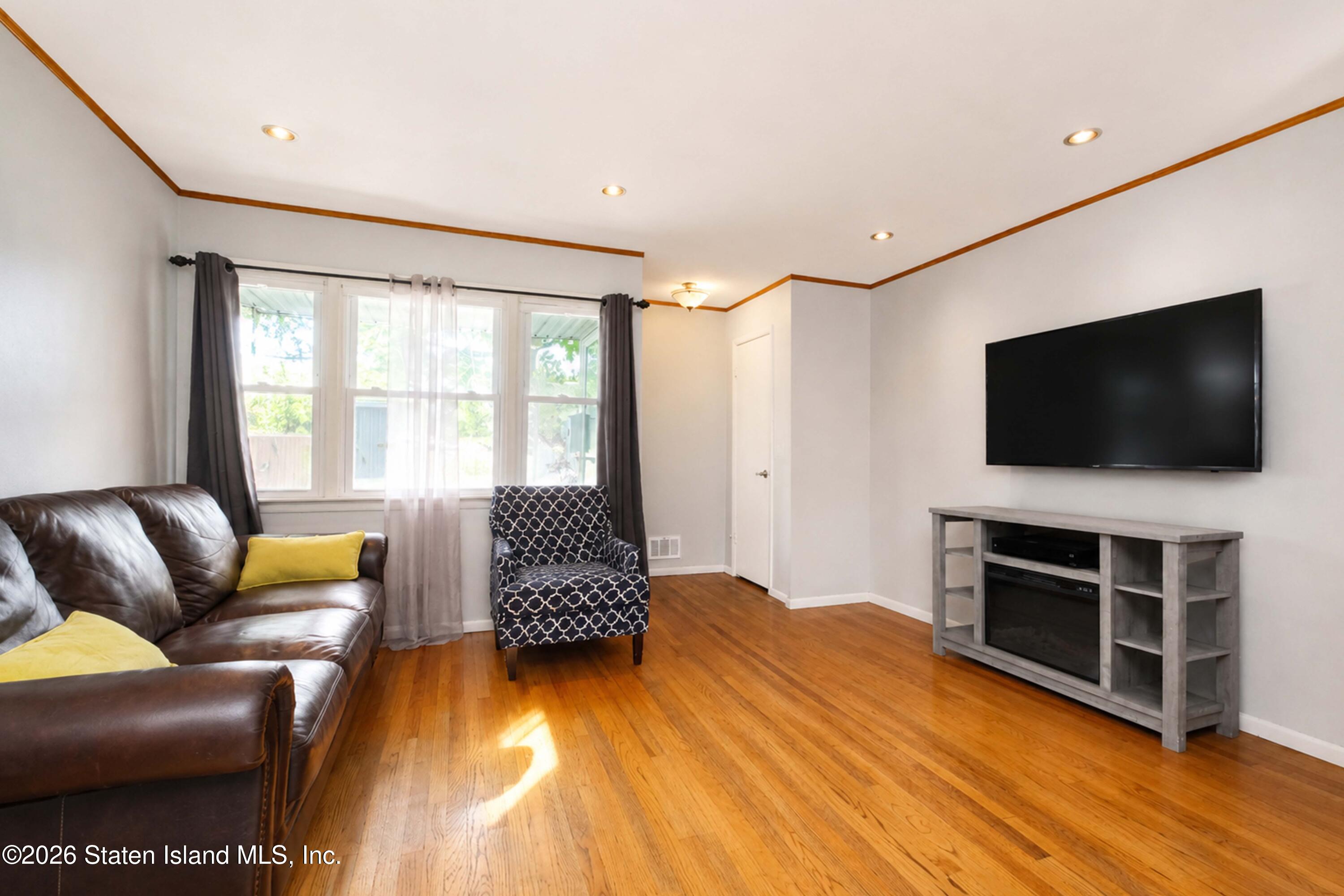 Residential in Staten Island 5