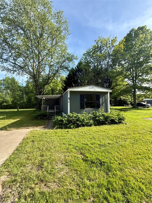 6-11682 Route 97 N, Waterford, PA, 16441-9158 | Card Image