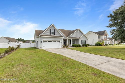 412 Moss Springs Dr, Swansboro, NC, 28584-8550 | Card Image