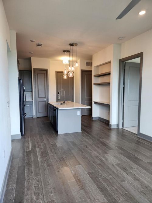 apt-1028-2700 Old Denton Rd, Carrollton, TX, 75007-6472 | Card Image