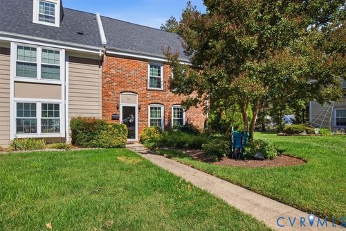 49 Skipwith Green Cir, Henrico, VA, 23294-3432 | Card Image