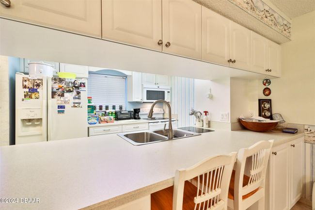 108R - 944 S Peninsula Dr, Condo with 1 bedrooms, 2 bathrooms and null parking in Daytona Beach FL | Image 8