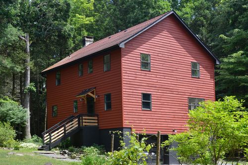 28 Mrs Franks Rd, Saugerties, NY, 12477-3262 | Card Image