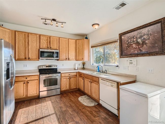19406 E 58 Th Cir, House other with 3 bedrooms, 3 bathrooms and 2 parking in Aurora CO | Image 8