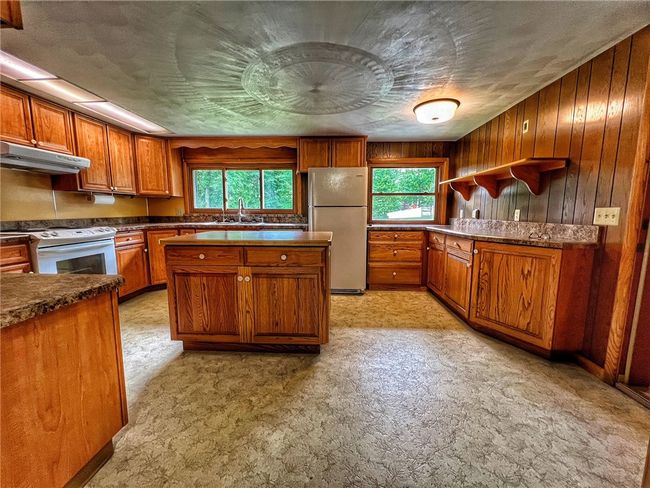 Beautiful wood cabinetry | Image 7