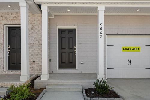 5067 Dayflower Dr, Hermitage, TN, 37076-2472 | Card Image