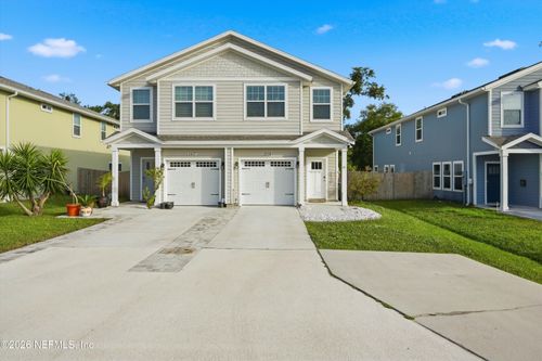 2239 Pine Pl, Neptune Beach, FL, 32266-1638 | Card Image