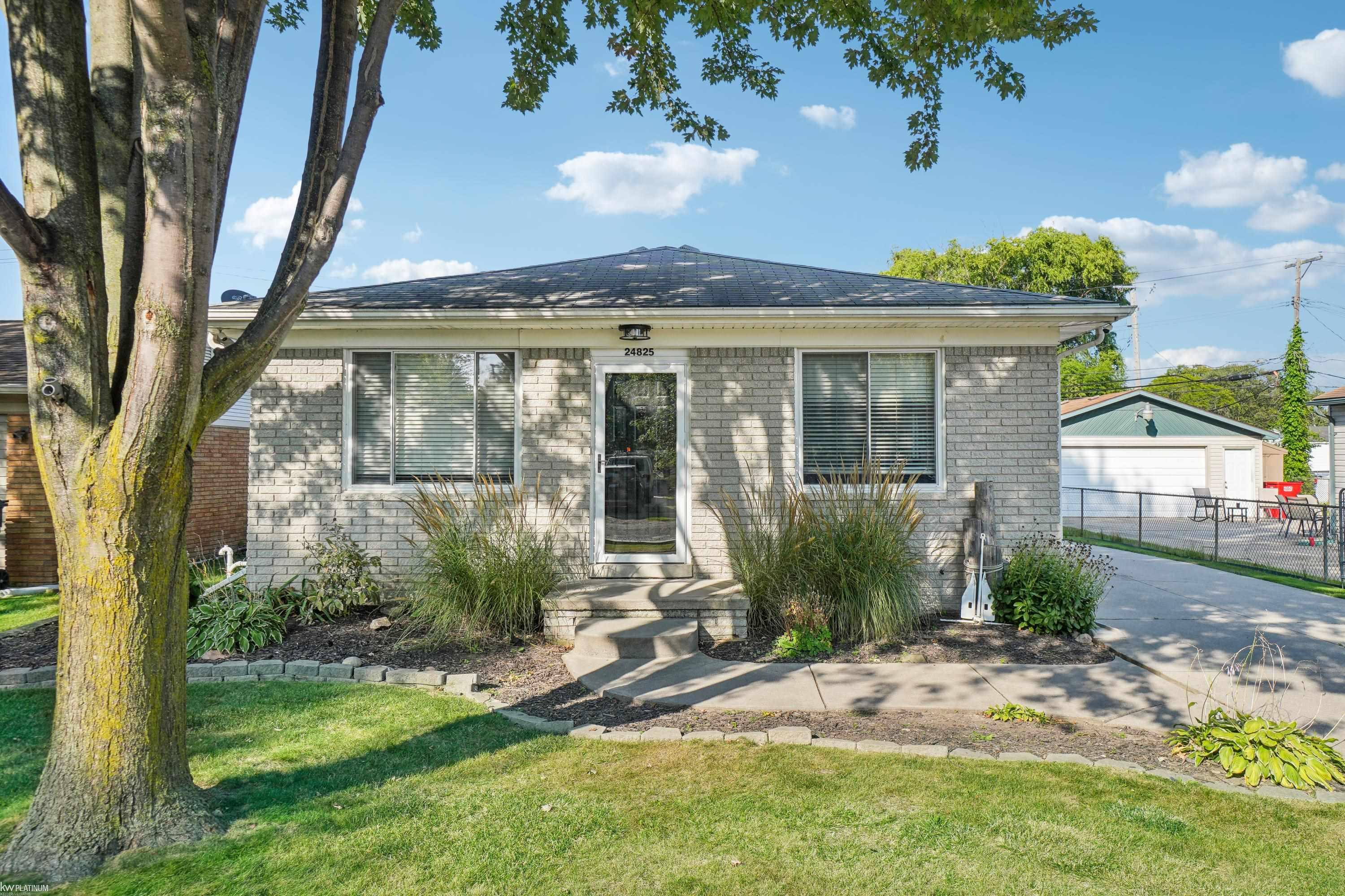 Cottrell Rd, Harrison Township, MI 48045