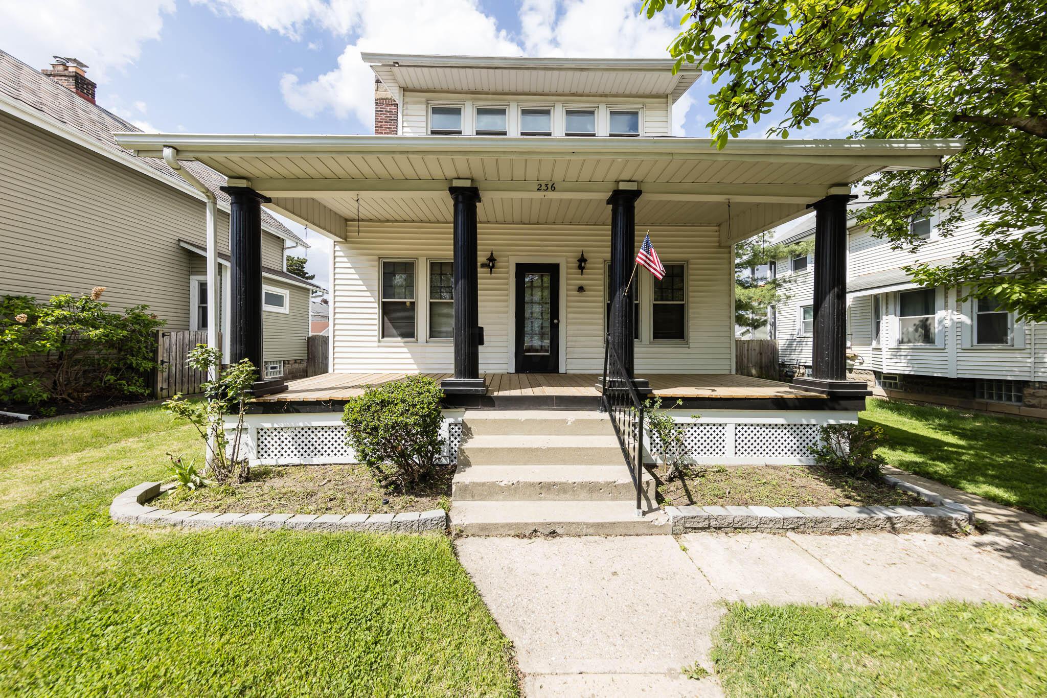 Moler St, Columbus, OH 43207