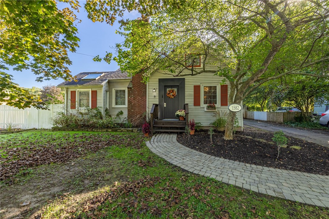 Creek St, Rochester, NY 14625