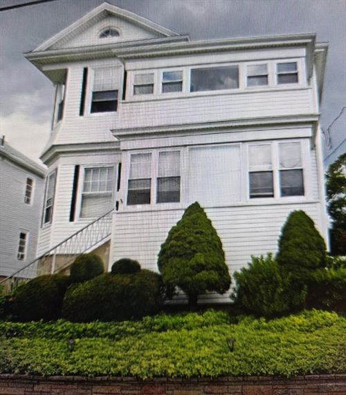 2-584 South Almond, Fall River, MA, 02724 | Card Image