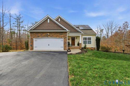 2503 Bucknell Ln, Maidens, VA, 23102-2534 | Card Image