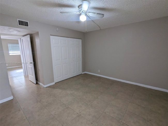 APT-105 - 8540 N Sherman Cir, Condo with 2 bedrooms, 1 bathrooms and null parking in Miramar FL | Image 8
