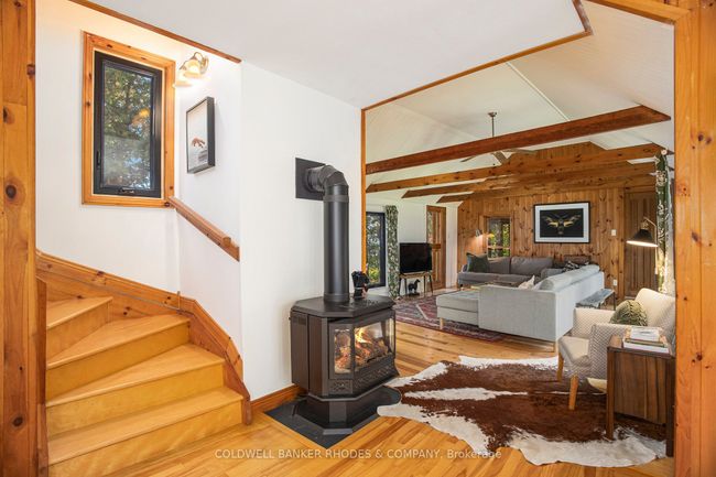 3412 Baskins Beach Rd, House other with 1 bedrooms, 2 bathrooms and 3 parking in Dunrobin ON | Image 4