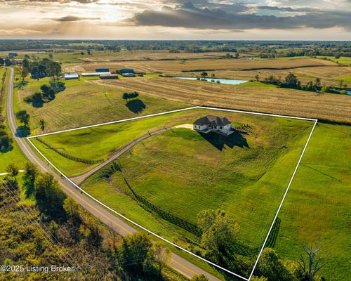 4031 Vigo Rd, Bagdad, KY, 40003-6015 | Card Image