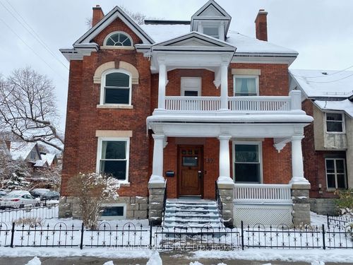 137 Cartier St, Ottawa, ON, K2P1K7 | Card Image