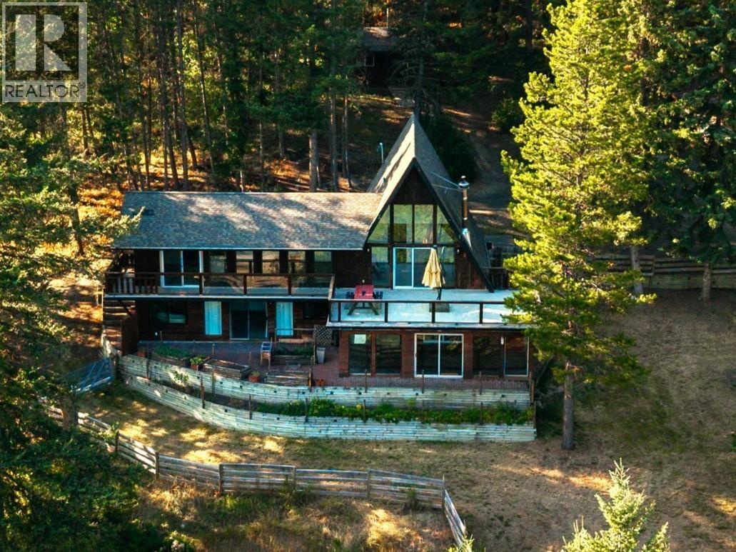Residential in Canim Lake