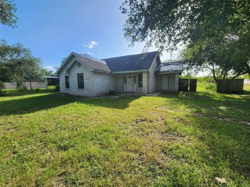 513 County Road 205, Falfurrias, TX, 78355-5693 | Card Image