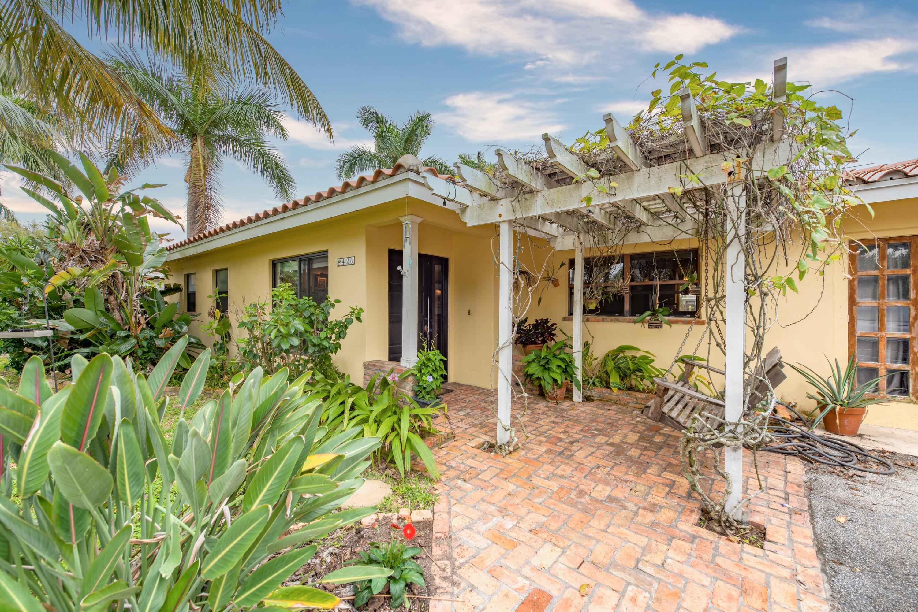 Residential Lease in Boca Raton 3