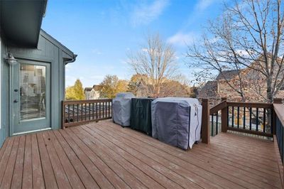 Deck with grilling area | Image 2