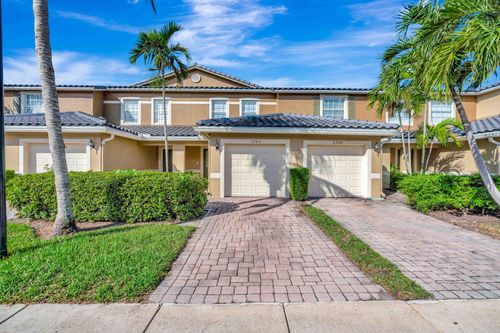 2760 Se Birmingham Dr, Stuart, FL, 34994-5759 | Card Image