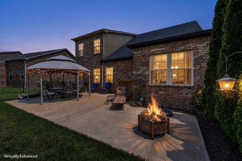 398 Goodman Dr, Gallatin, TN, 37066-6722 | Card Image