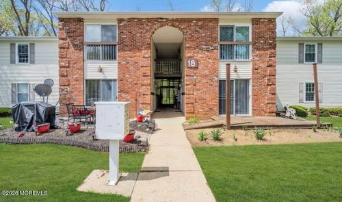 18-6 Augusta Ct, Freehold, NJ, 07728-3632 | Card Image