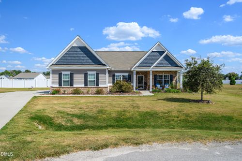 91 Charlottes Webb Cir, Benson, NC, 27504-8913 | Card Image