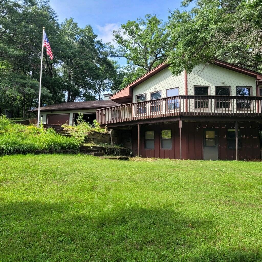 Tyler St, Elk River, MN 55330
