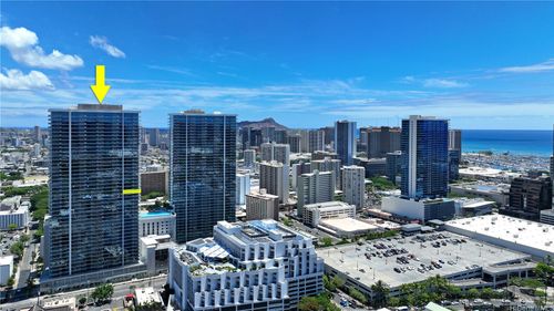 2300-1515 Liona St, Honolulu, HI, 96814-2442 | Card Image