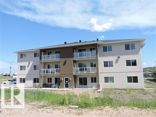 1601 8 Ave, Cold Lake, AB, T9M0J9 | Card Image