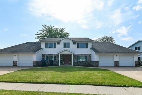 604 School St, Marshall, WI, 53559-9656 | Card Image