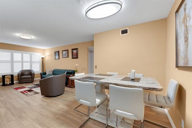 APT-24 - 2256 Philippine Dr, Condo with 2 bedrooms, 2 bathrooms and null parking in CLEARWATER FL | Image 9