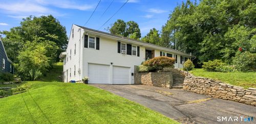117 Brookmoor Rd, West Hartford, CT, 06107-3108 | Card Image