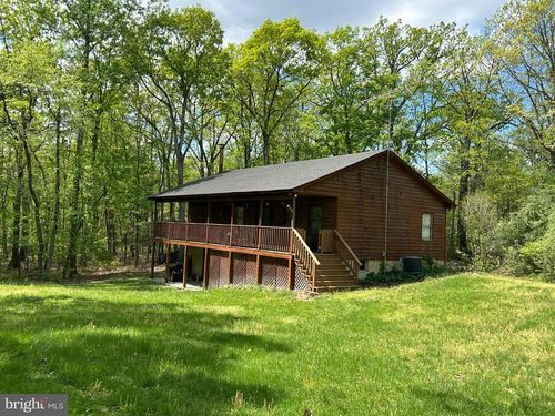 830 Western Ln, FRONT ROYAL, VA, 22630-7544 | Card Image