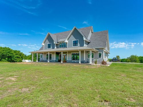 24008 County Road 3520, Fitzhugh, OK, 74843-2490 | Card Image