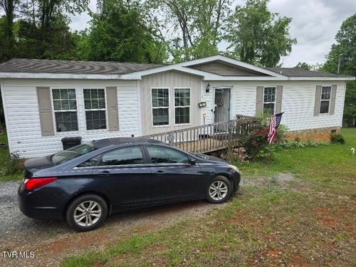 311 Lakeview Circle, Bluff City, TN, 37618 | Card Image