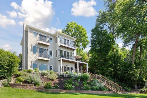 6001 Ridgewood Rd, Mound, MN, 55364-8565 | Card Image