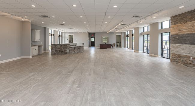 1R4A3101-Enhanced-NR | Image 9