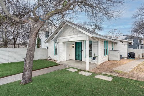 1148 Northwestern Ave, Austin, TX, 78702-2861 | Card Image