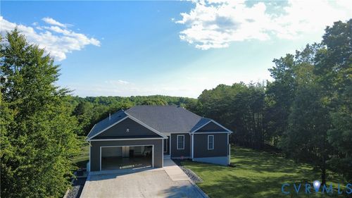 5400 Richmond Highway, GLADSTONE, VA, 24553 | Card Image