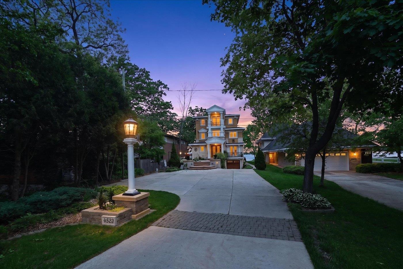 Residential in Monona