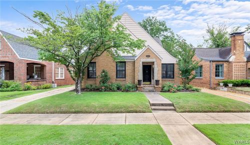 1021 Myrtlewood Dr, Tuscaloosa, AL, 35401-3035 | Card Image