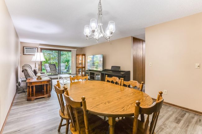 9-web-or-mls-1855-Silver-Bell-Rd-09.jpg | Image 9