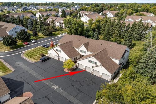 f-2112 Pine Ridge Court, Grafton, WI, 53024 | Card Image