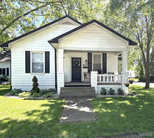 202 E Apple St, Freeburg, IL, 62243-1407 | Card Image