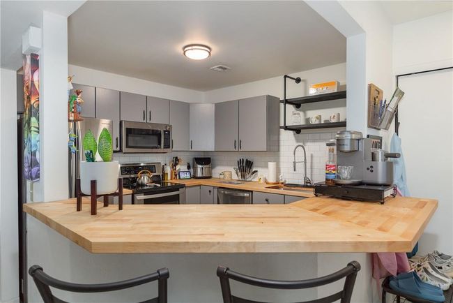4005 Deer Path, Condo with 2 bedrooms, 1 bathrooms and null parking in Poughkeepsie NY | Image 5