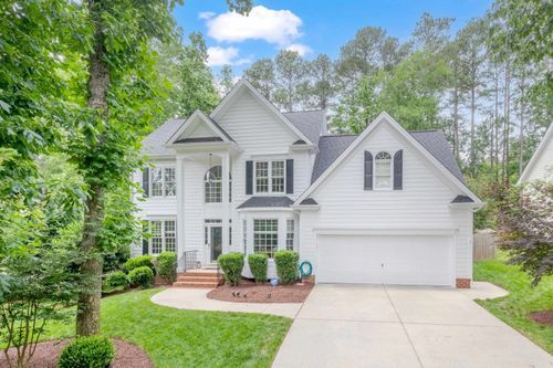 102 Flora Springs Dr, Cary, NC, 27519-6201 | Card Image