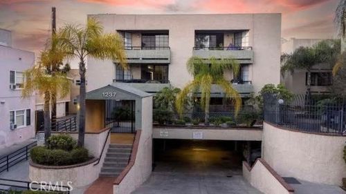 201-1237 E 6th St, Long Beach, CA, 90802-1302 | Card Image